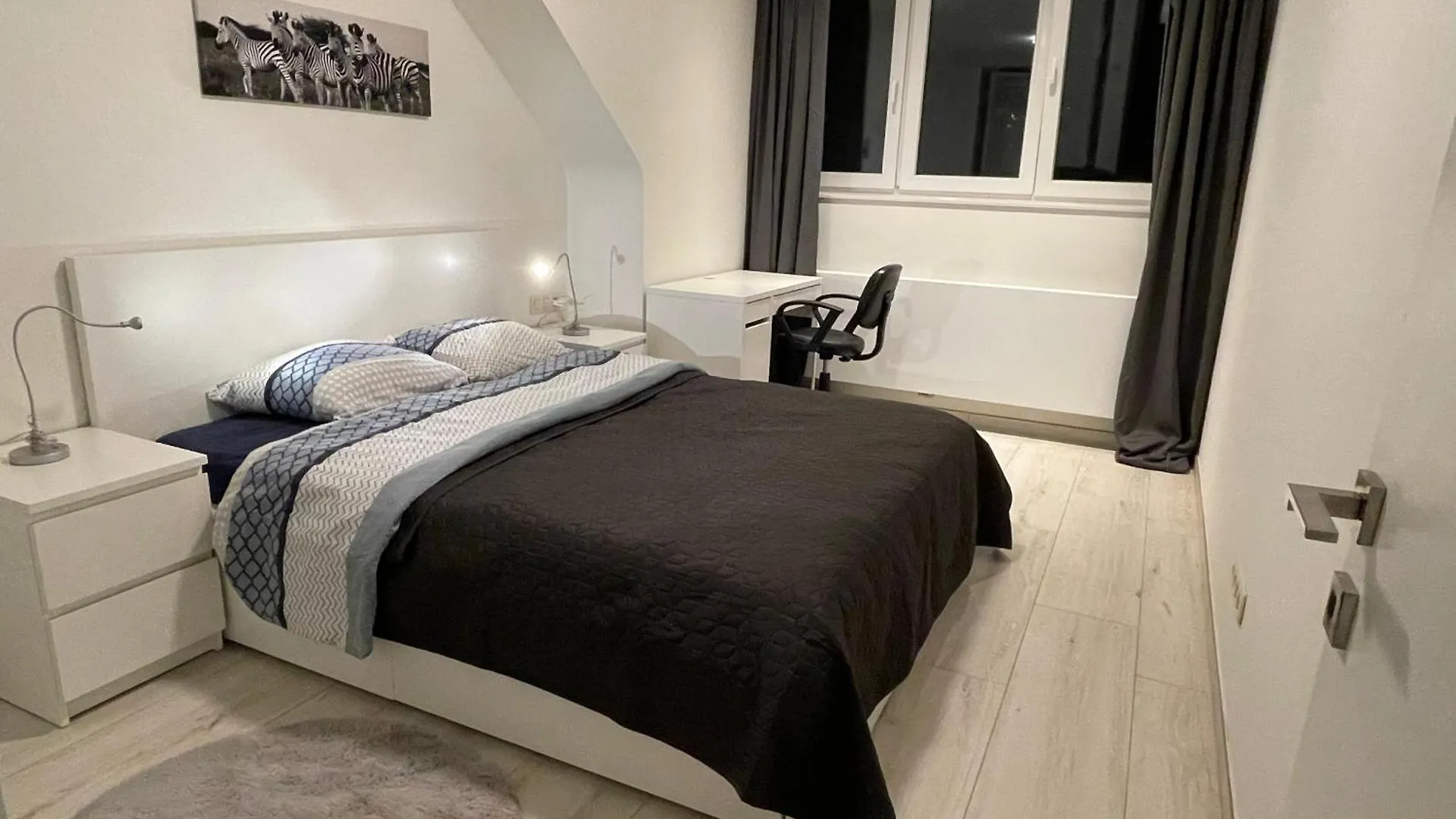 Apartamento Appartement Charmant Proche De L'Atomium Bruxelas